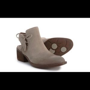 Born Monikah Stone Distressed Ankle Boot Sz 6